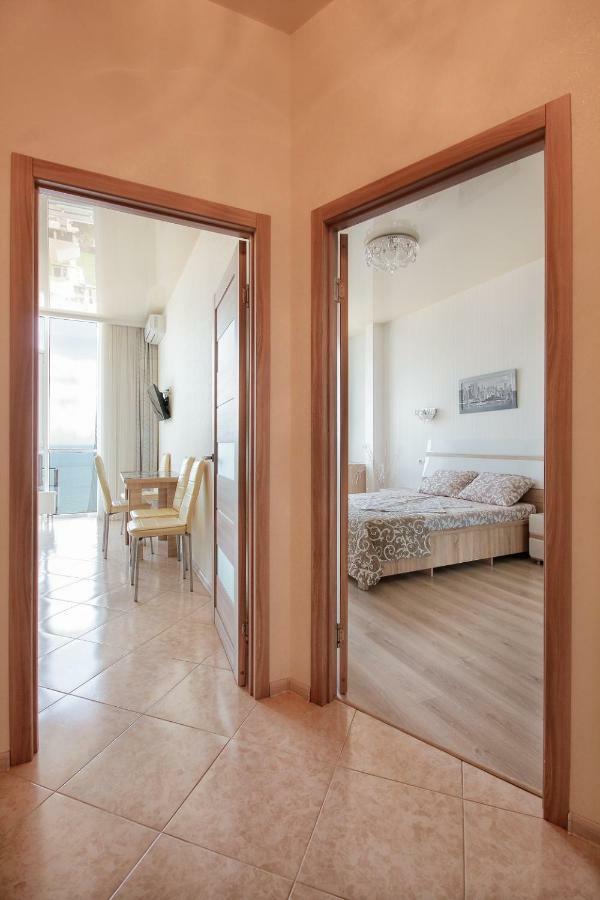 Аrcadia Nataly'S Pearls Appartments オデッサ エクステリア 写真